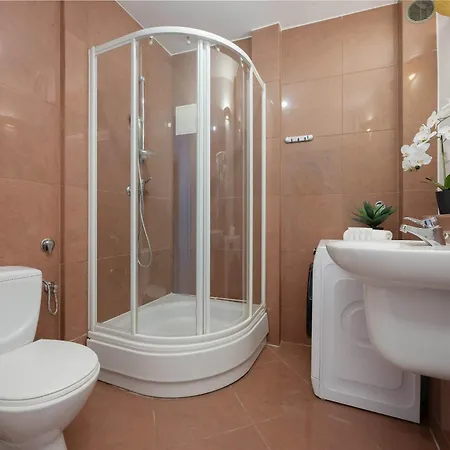 Bright Mazowiecka In Near Old Town By Renters Апартаменты *